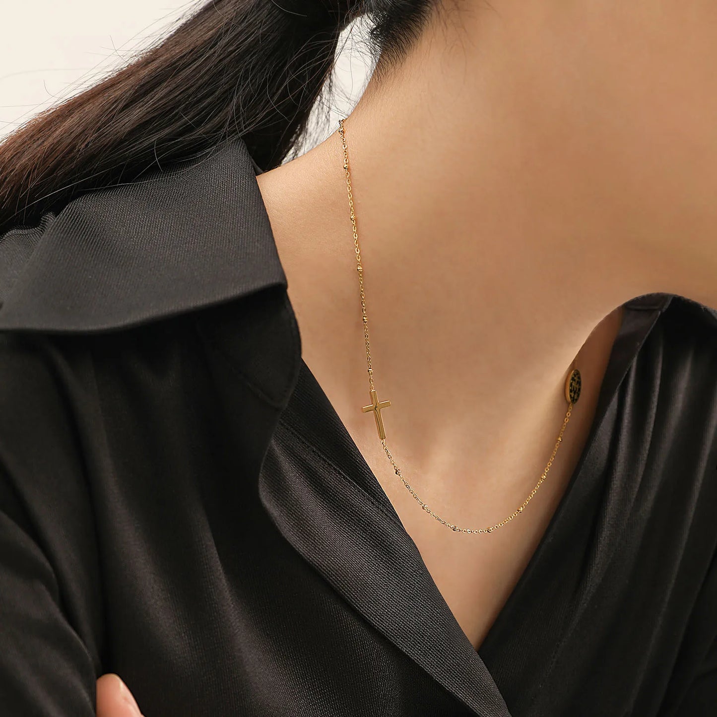 Virgin Mary Shape Pendant Cross Necklace