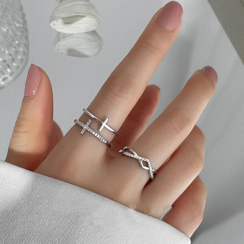 Double Cross Flashing Zircon Ring