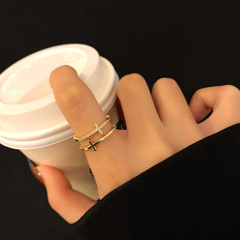 Double Cross Flashing Zircon Ring